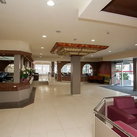 Otel Maria Del Mar 4*